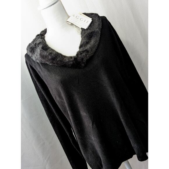 NWT! MAGGIE MCNAUGHTON! BLACK V-NECK DETACHABLE FAUX FUR COLLAR SWEATER! SZ 1X - Picture 7 of 7